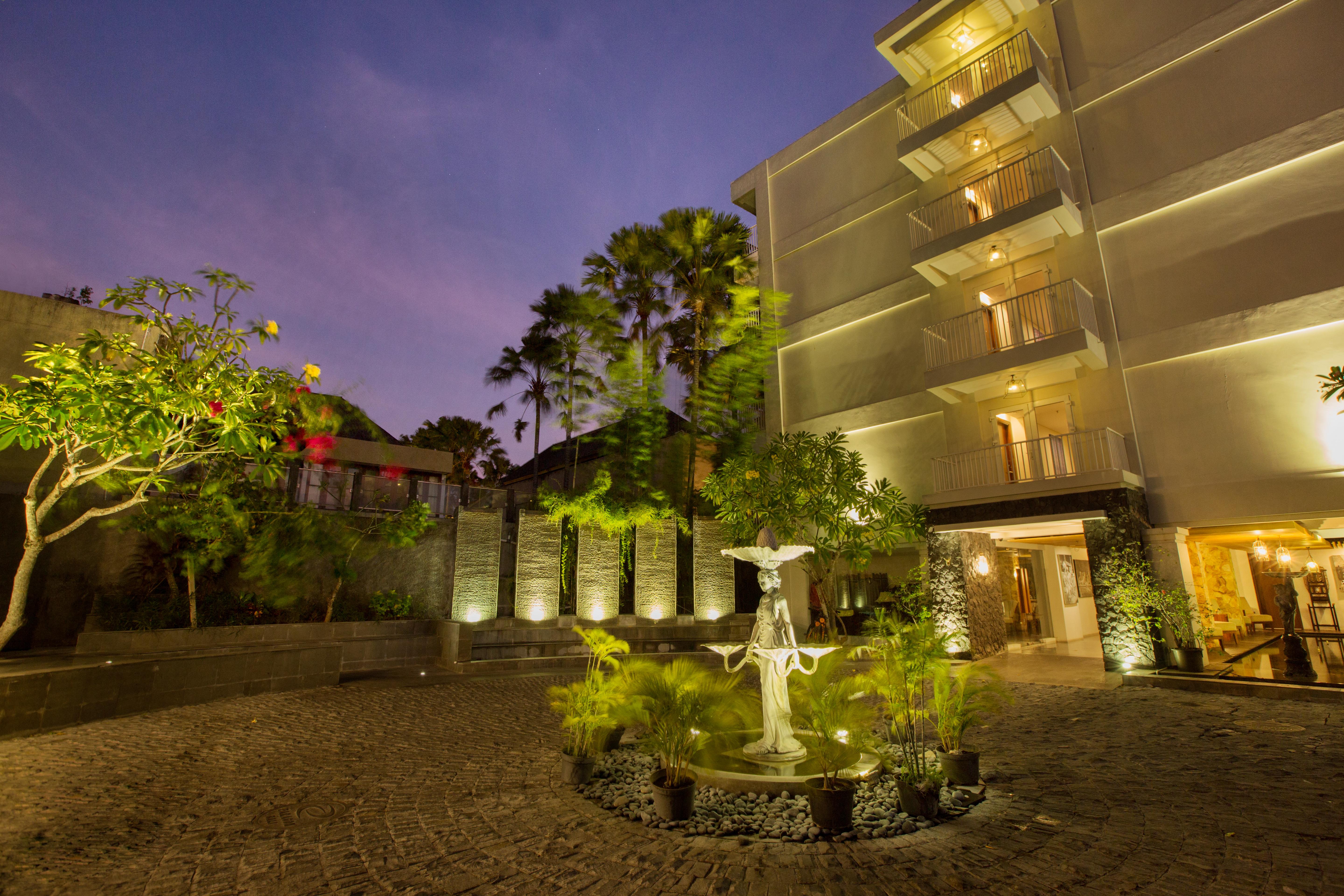 Paragon Hotel Seminyak Exterior foto